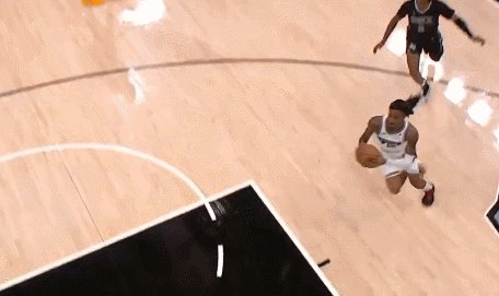 1737028146793050501.gif 华体会服务平台-被抹杀的赛季最佳隔扣?莫兰特险些埋葬文班亚马