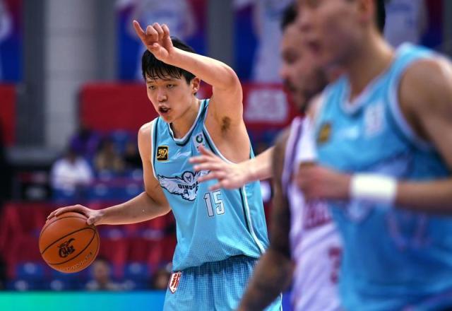 华体会体育官网-NBA选秀稳了？杨瀚森签约詹皇经纪人：富保罗权势大