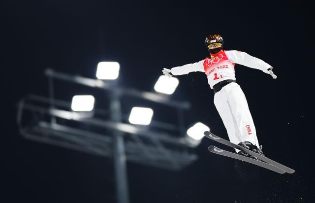 华体会官方网站-【冬奥·人物】徐梦桃：温哥华·没有摘金希望也要“拼”