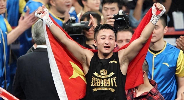 华体会主页-邹市明：毁在娶了一个北大毕业，却不知自己几斤几两的老婆手上！|冉莹颖|北京大学|拳击|拳馆|夫妻_新浪体育_新浪新闻