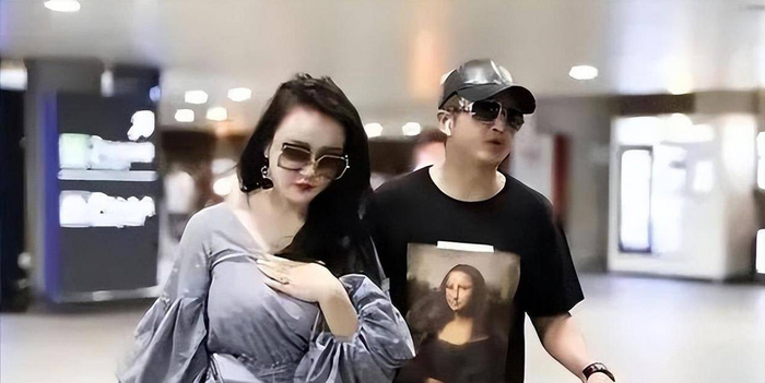 华体会主页-邹市明：毁在娶了一个北大毕业，却不知自己几斤几两的老婆手上！|冉莹颖|北京大学|拳击|拳馆|夫妻_新浪体育_新浪新闻