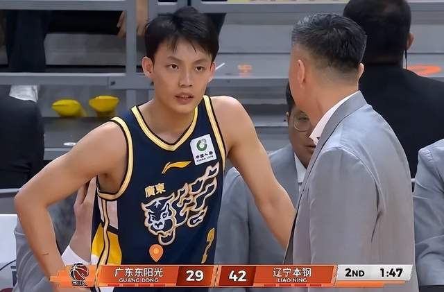 华体会官方网站-广东惨败暴露致命短板!8名国内球员仅18分,杜锋冲冠梦彻底破碎