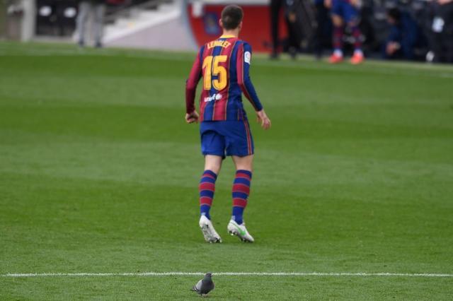 华体会官方网站-进攻无灵感，后防送大礼！大势已去让科曼“很失望”