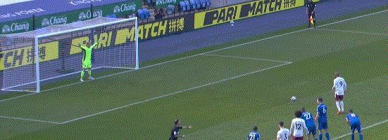 华体会官方网站-【英超】拉卡泽特反超 阿森纳客场3比1逆转莱斯特