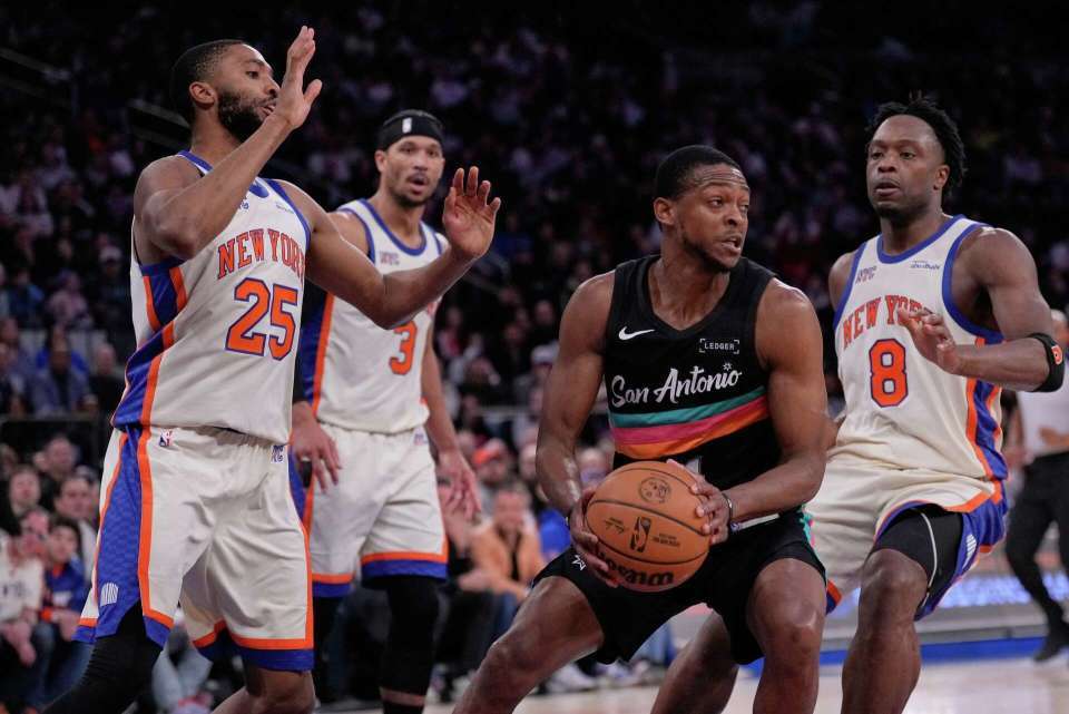华体会体育官网-NBA总决赛前数据深度分析!尼克斯马刺究竟谁能最终问鼎?