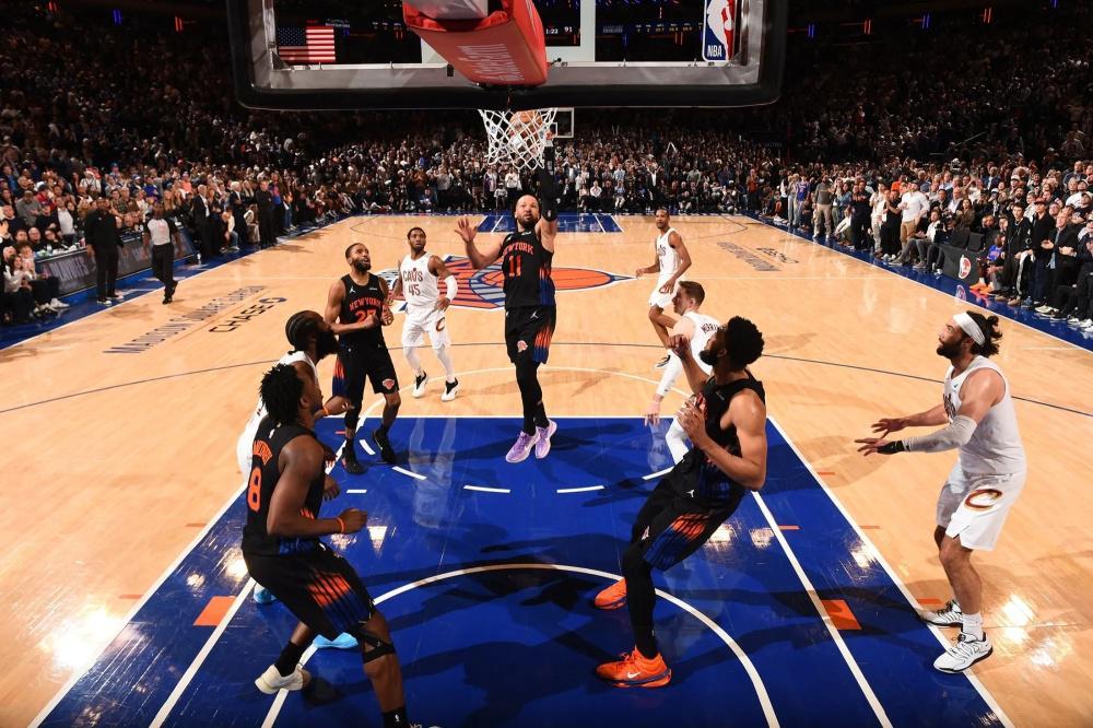 华体会体育官网-NBA总决赛前数据深度分析!尼克斯马刺究竟谁能最终问鼎?